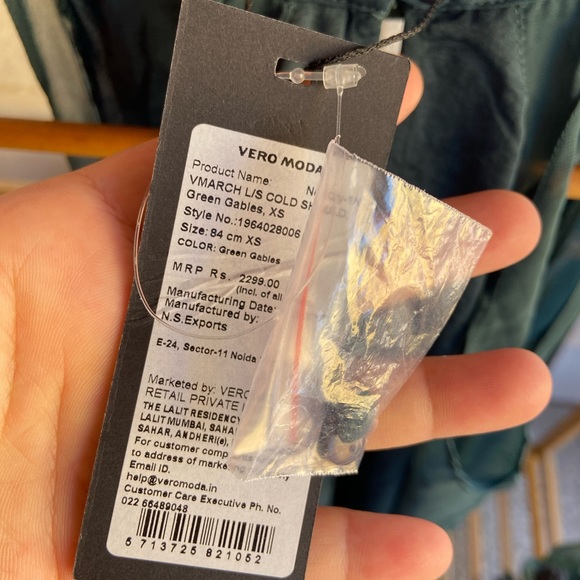 Vero Moda Tops.Size - XS - Picture 7 of 8